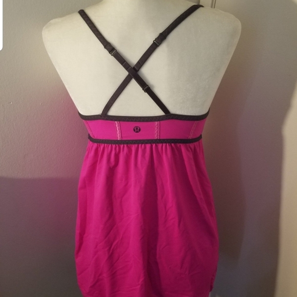 Lululemon top - Picture 4 of 5